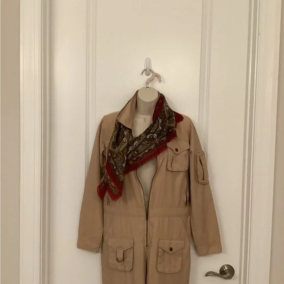 Refuge Kaki Jumpsuit SZM - Picture 11 of 12